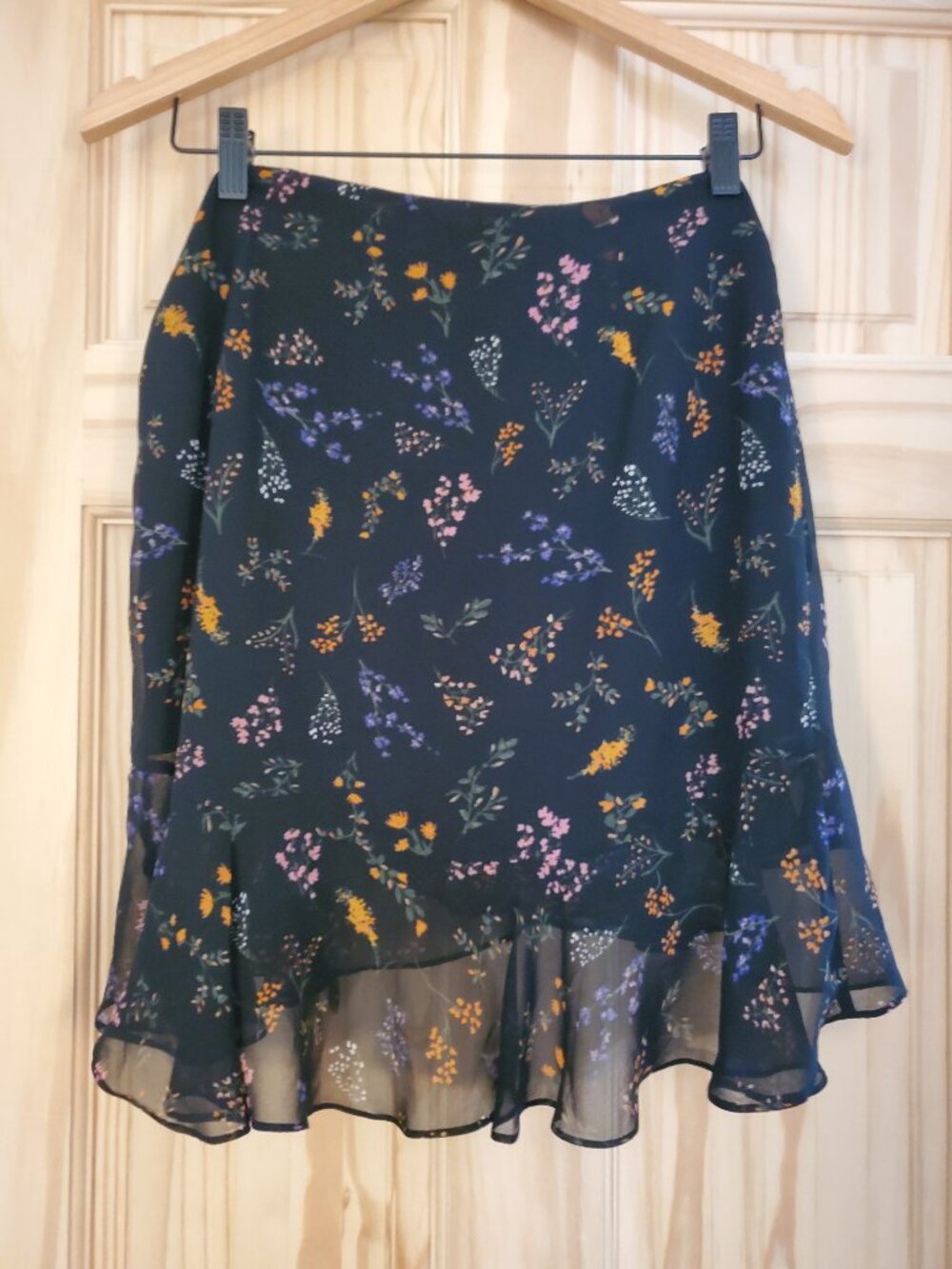 Rebecca Minkoff Skirt NWT, black floral skirt, small